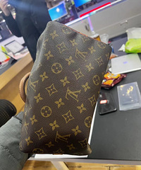 �߼ۻ����ֻ������ԣ��ƽ��ݳ�Ʒ����