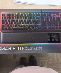 ����н������߼���