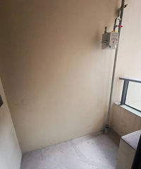 �������з����������н����ţ�