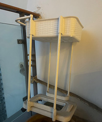 ����ܣ����ܣ��ݽ�Ͱ������