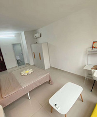 ���н�ѣ���Ѻһ��һ