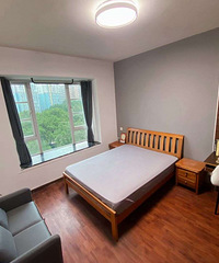 ���н�ѣ���Ѻһ��һ