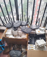 出售各种二手光猫路由器。