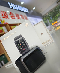 ȫ�²�⻪Ϊwatch D