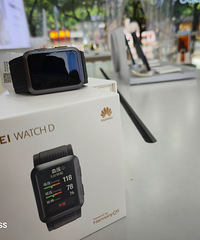 ȫ�²�⻪Ϊwatch D