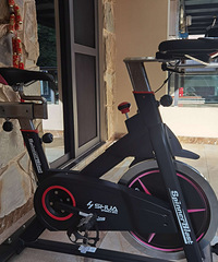 8���¶��е���ת��