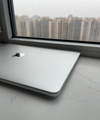 ��macbookpro����Ĥ���ʼǱ�����