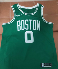 ���³���