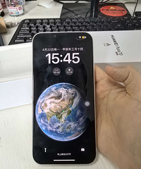 出售 苹果14plus 256G 星光色