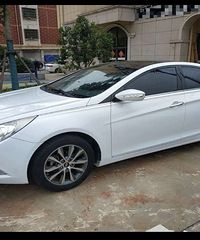 ���˵ĳ��������ִ�������2013��2.0L �Զ������ȿλ