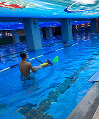 ʯ�Ź㳡��Ӿ˽��ת��