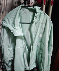 斐乐防晒衣中号