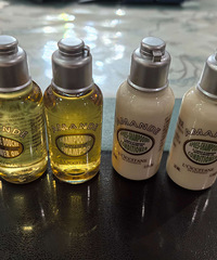 ŷ�浤��Ʒϴ��С��