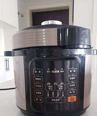 ת1��ȫ�µ緹�Һ͵�ѹ����