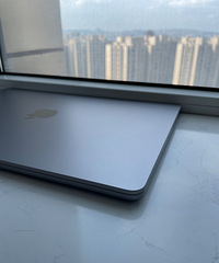 ��9.8��Macbookair�ʼǱ�