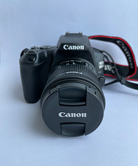出9.5新佳能200d2代单反