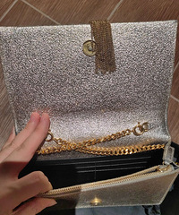 ����Ů���İ�����֤��ȫ��