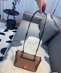 9.5�¡�δ������������СCkŮ����50��