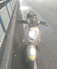 出二手雅迪电动车