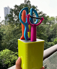 ȫ�³������������