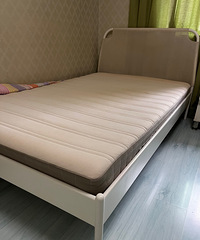 ��ɫ�ܺõ��˼������Ӵ���