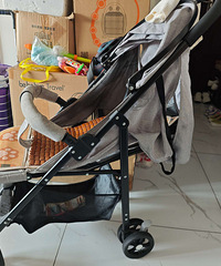 ����Ӥ����40��Ǯ���ۣ��͹�������