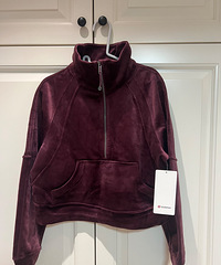 全新LULULEMON SCUBA 石榴红丝绒