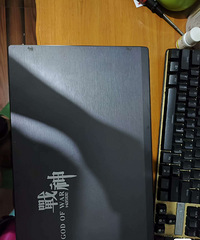 出一台笔记本电脑