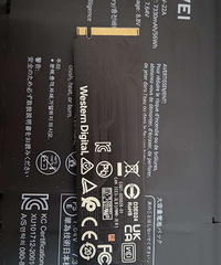 出个WD西数SN740-1T固态硬盘,近全新!