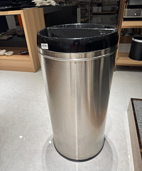 �Ϸ� 50L����ָ�ʽ�뿪������Ͱ����ţ�ɰ��