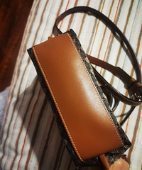 ��ɣ��Ů��