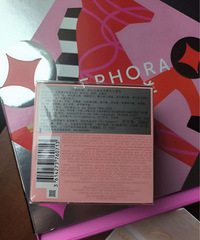 Prada�ұ�Ī����ˮ