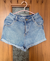 ����Ůʿ���ֿ�ʽ�·������ӣ�Ʒ����CK��AX�����ᡢY3��