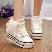 2013韩版系带水钻金属扣厚底松糕底休闲女鞋