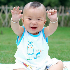 八个月宝宝发育标准~