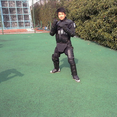 25岁,你看我干嘛 我他妈的还能往那走-爱在人间