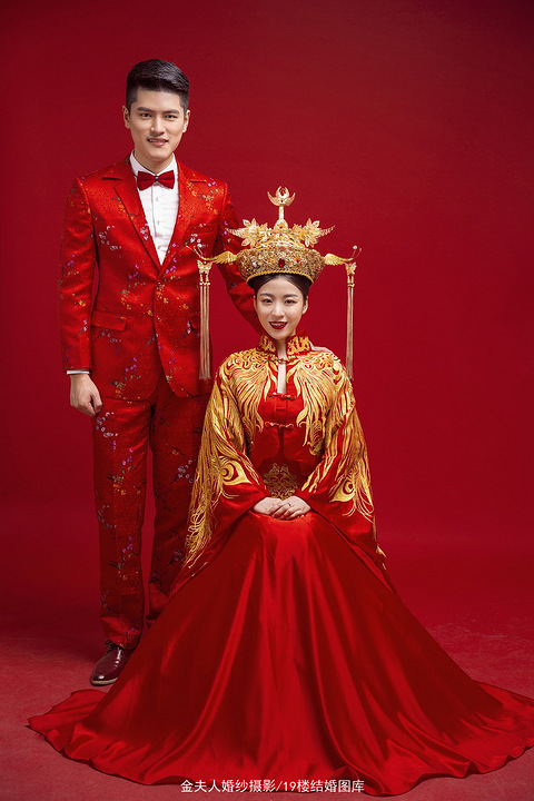龙囍_中式风格婚纱照图片__19楼婚纱照美图