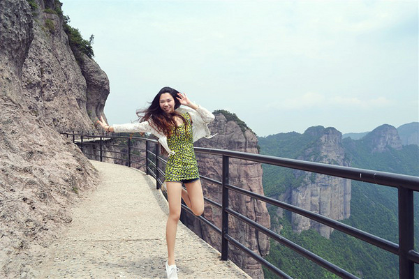 87天蝎女--<em>思想上的女流氓</em>,生活中的好姑娘;-单