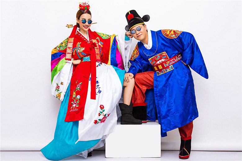 中国新娘-游龙戏凤_中式_内景_美人纪时尚摄影