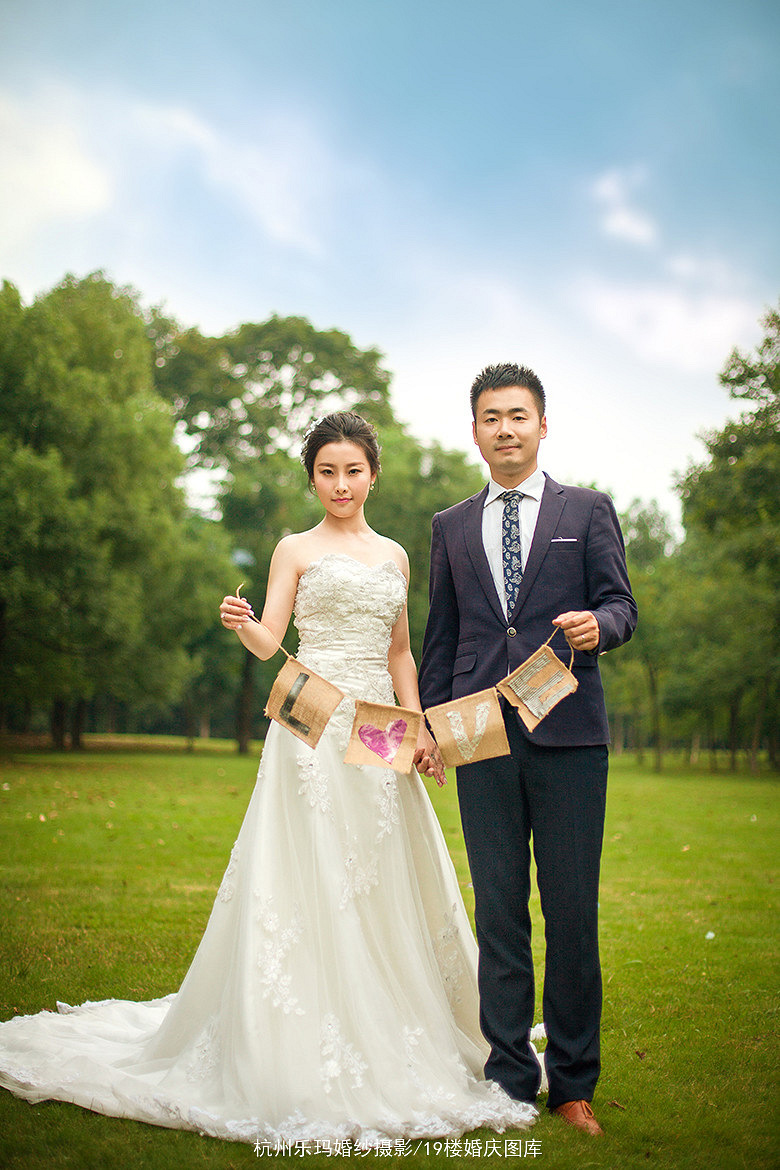 幸福交响曲_小清新_草坪_杭州乐玛婚纱摄影的