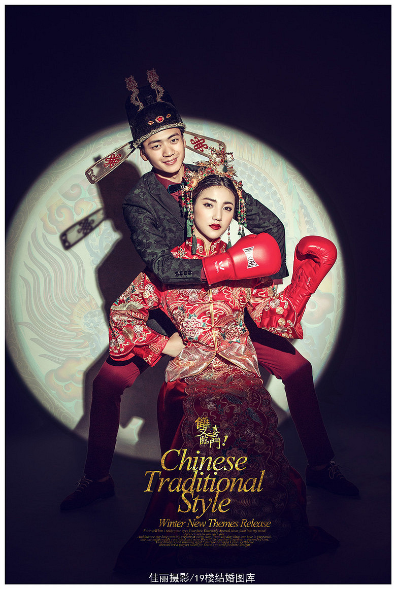 婚纱照挂在哪里既甜蜜又美观?!