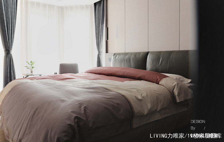 LIVINGΨ·|Ҽ169O