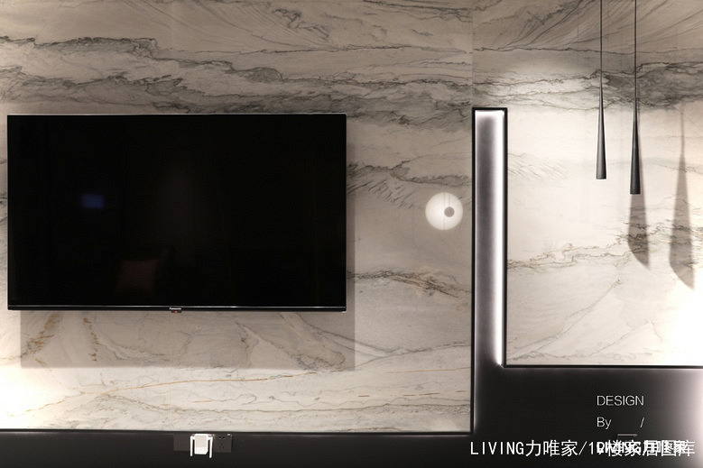 LIVINGΨ·|Ҽ169O