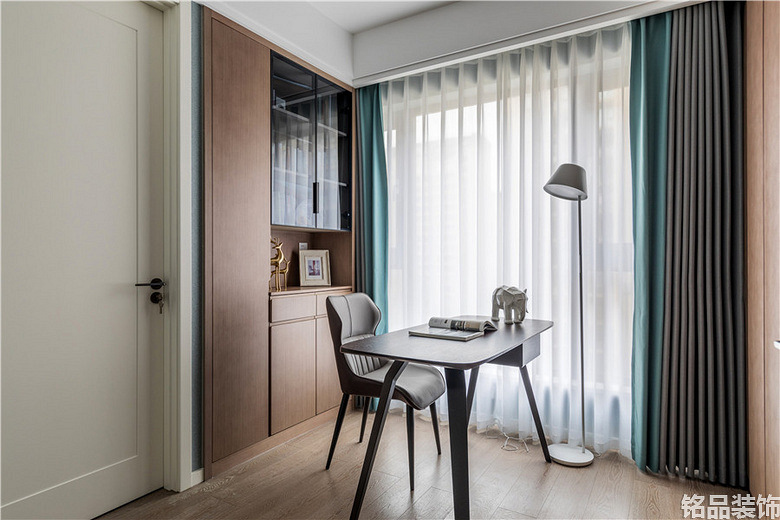 �ɰ�����MKSװ��Ч��ͼ