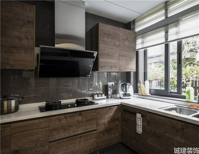 ��ʽ--��ʽ����һ�ִ���װ��Ч��ͼ