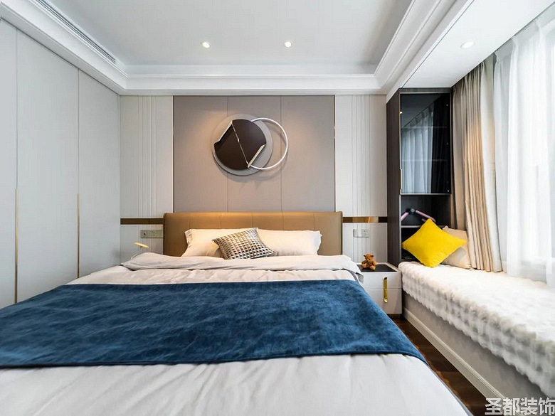 ������� �˼�+�Ա�װ��Ч��ͼ