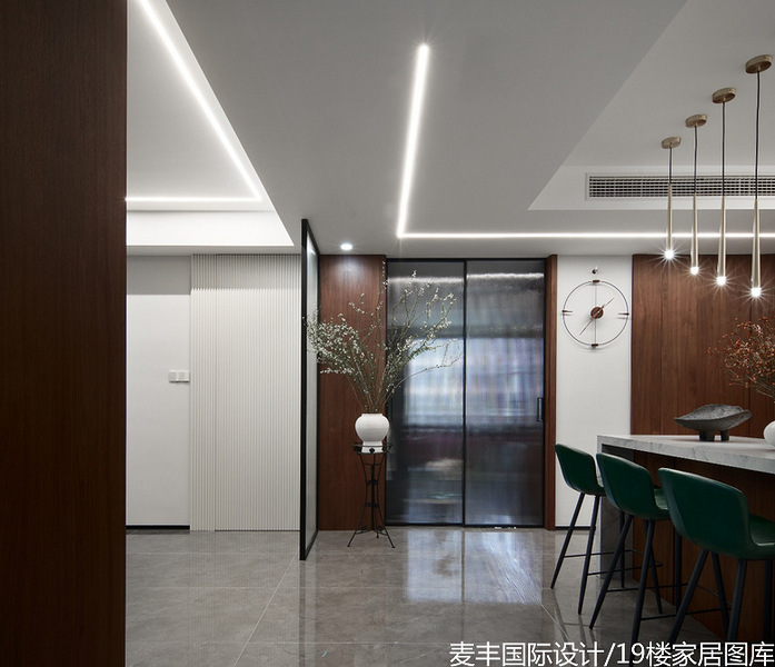 10.2W�㶨 ��ˬ�˼�װ��Ч��ͼ