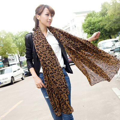 兰色春天 秋冬新款欧美风经典豹纹围巾超大长