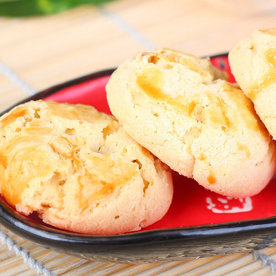 中秋送礼经典礼盒 澳门礼记好吃的甜味糕点 香