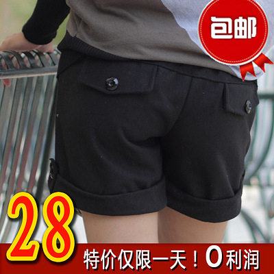 2012新款冬天韩版大码打底<em>黑色毛呢短裤女</em>秋